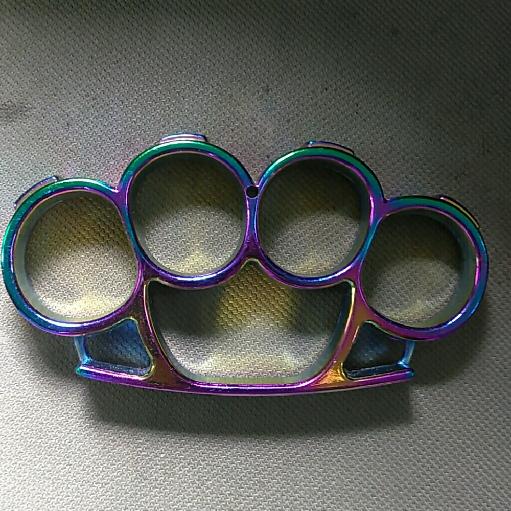 Brass knuckles